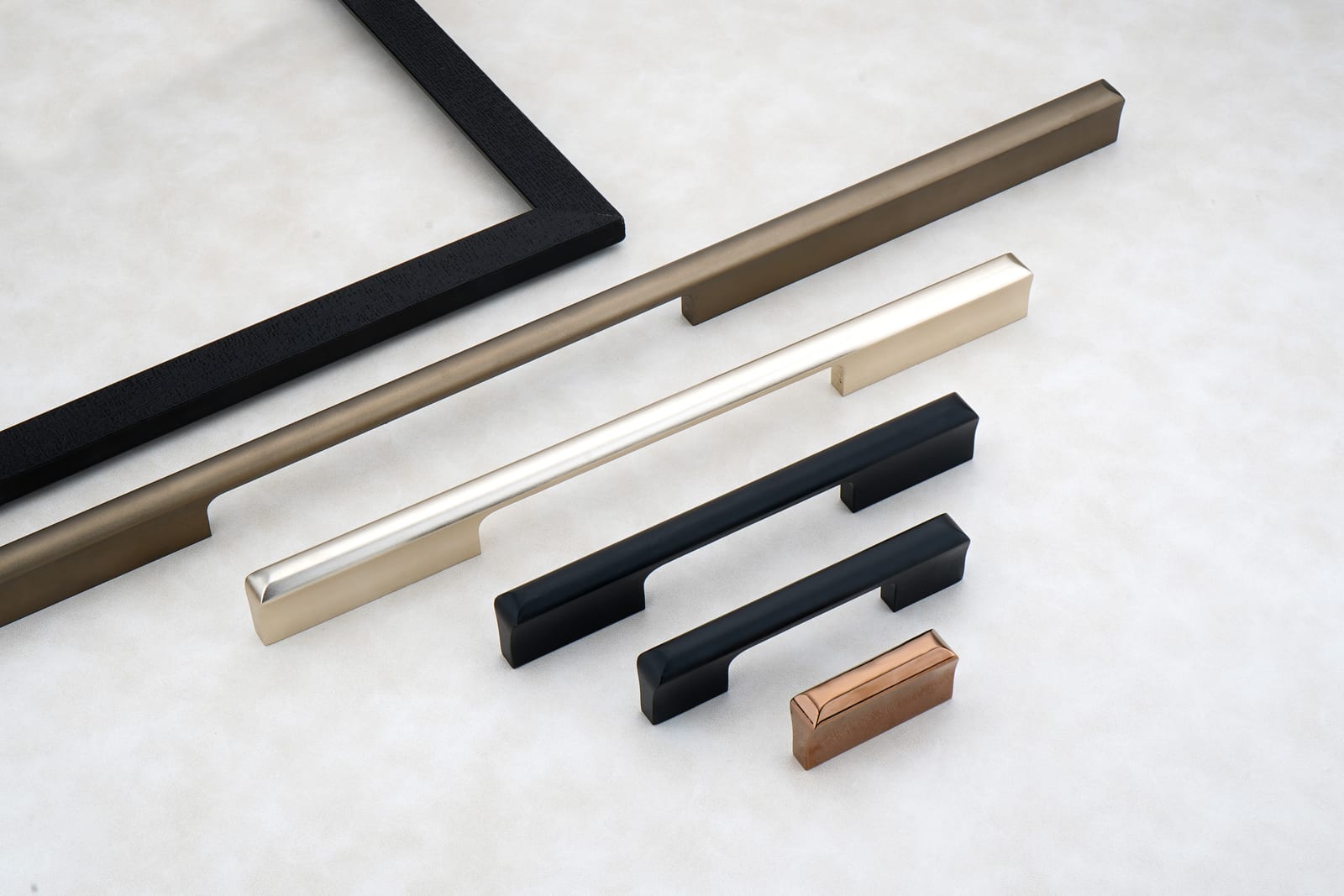 Wardrobe Handles